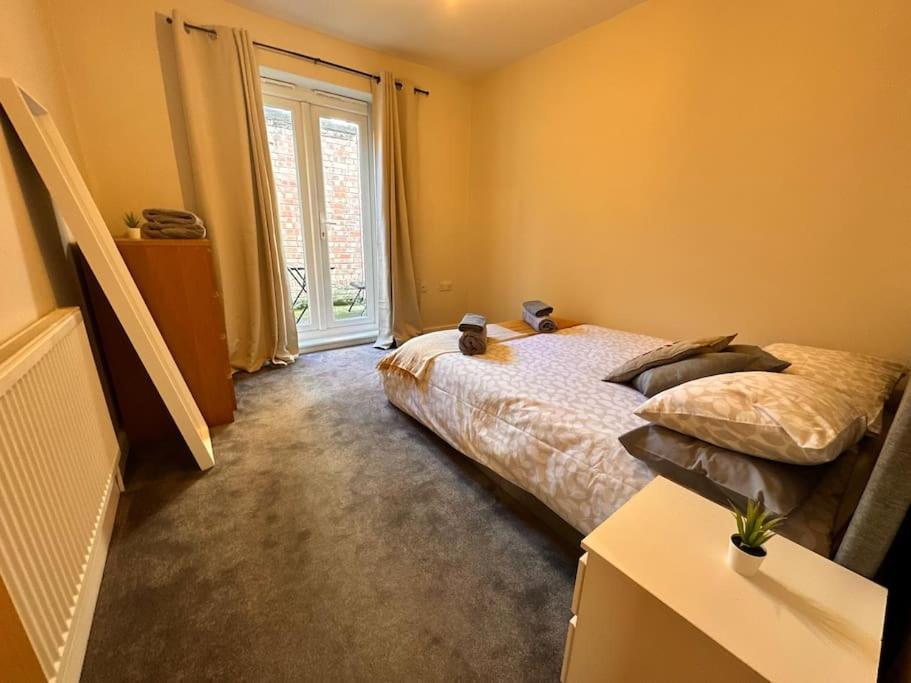 2 Bedroom Apartment In Se13 لندن المظهر الخارجي الصورة